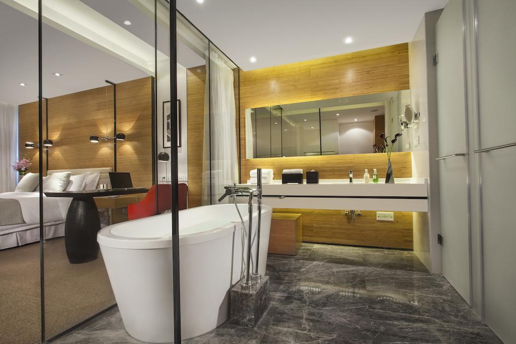 Himalayas Qingdao Hotel חדר תמונה